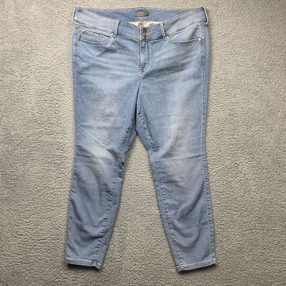 Torrid Jeans Womens 22R Jeggings Light Wash HIgh Rise Denim Stretch - Picture 1 of 16